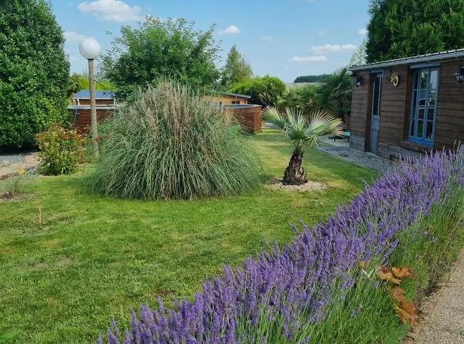 Individuelles Avec Cuisine Commune Bed and breakfast Tilloloy