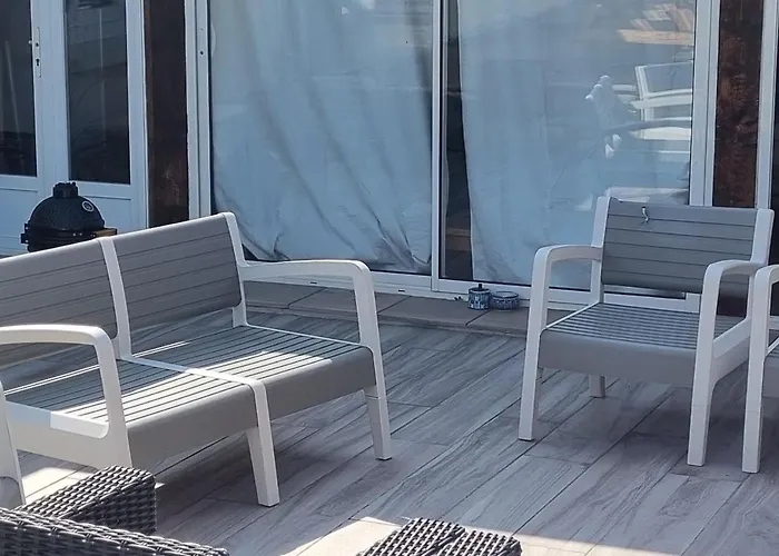 Bed and breakfast Individuelles Avec Cuisine Commune Tilloloy